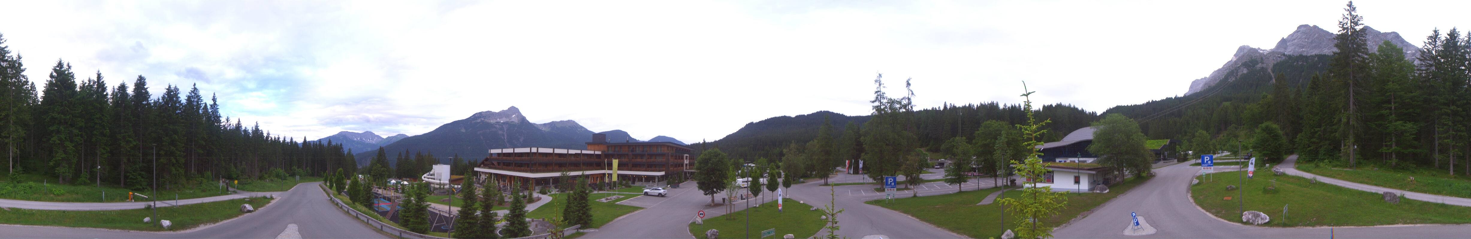Archiv Foto Webcam Tiroler Zugspitzbahn: Talstation in Ehrwald