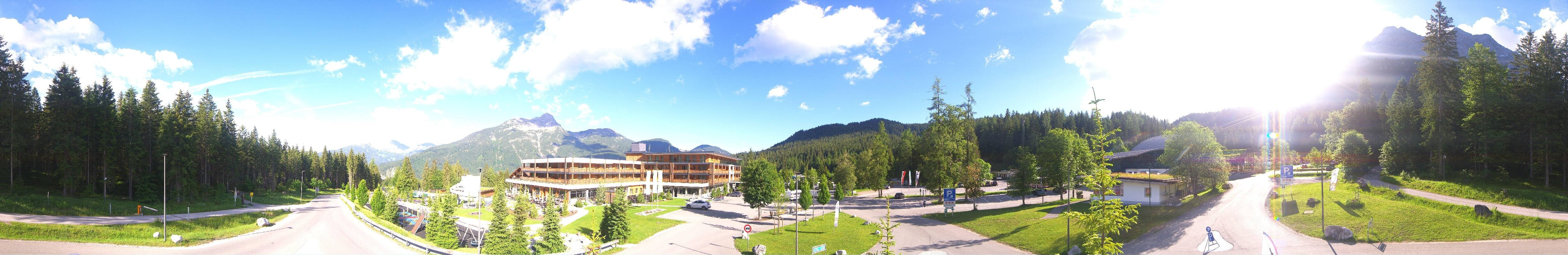 Archiv Foto Webcam Tiroler Zugspitzbahn: Talstation in Ehrwald