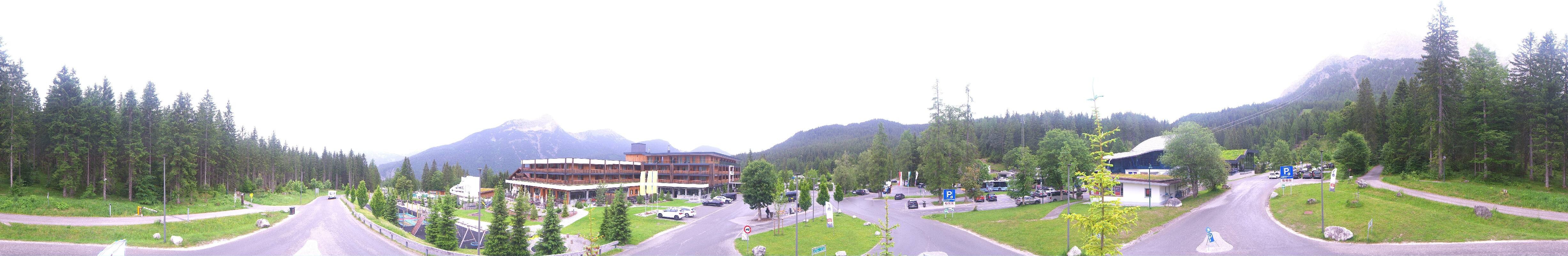 Archiv Foto Webcam Tiroler Zugspitzbahn: Talstation in Ehrwald