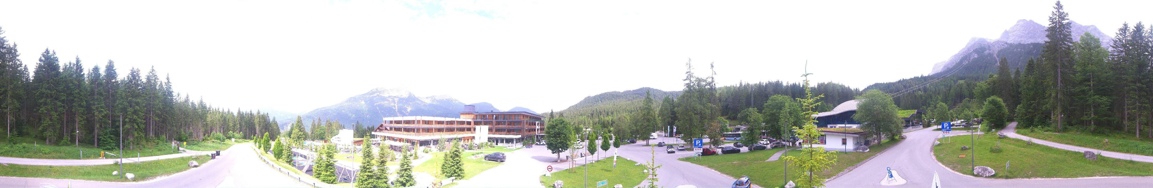 Archiv Foto Webcam Tiroler Zugspitzbahn: Talstation in Ehrwald