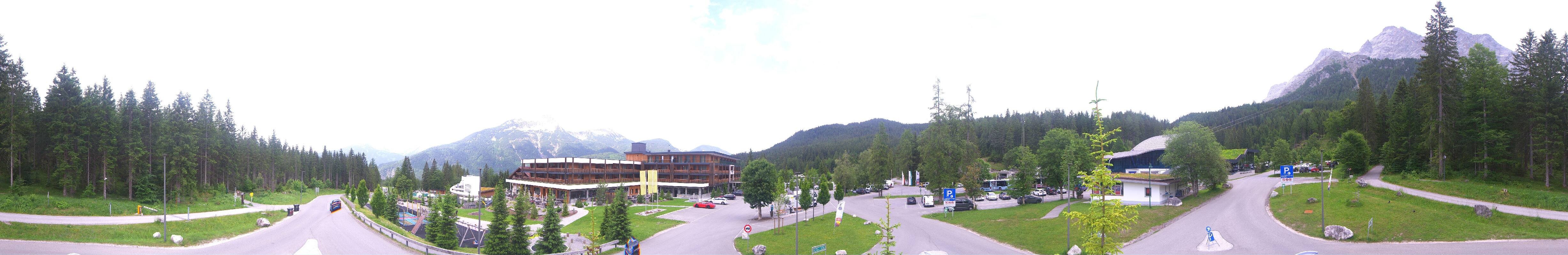 Archiv Foto Webcam Tiroler Zugspitzbahn: Talstation in Ehrwald
