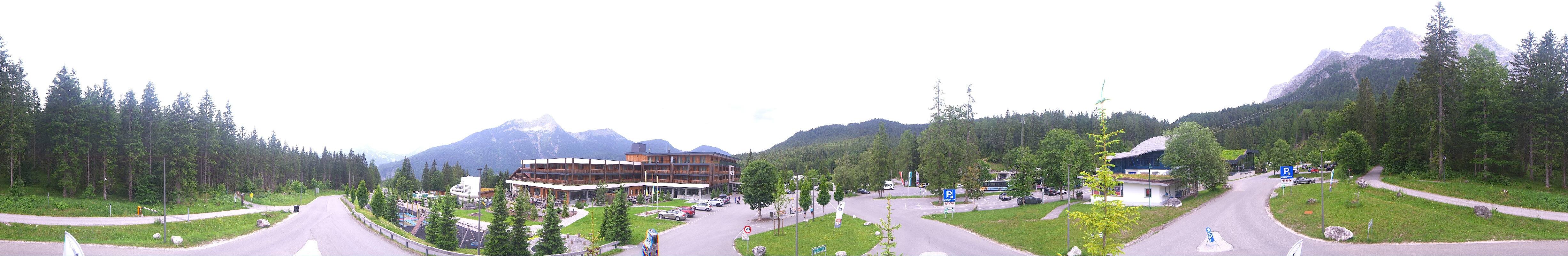 Archiv Foto Webcam Tiroler Zugspitzbahn: Talstation in Ehrwald