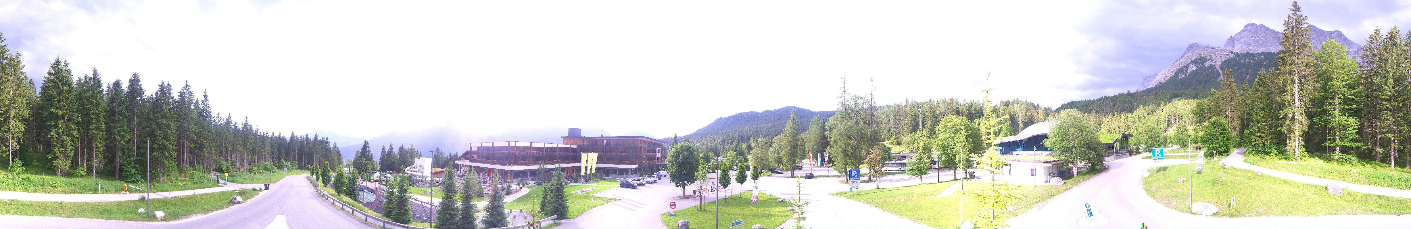Archiv Foto Webcam Tiroler Zugspitzbahn: Talstation in Ehrwald
