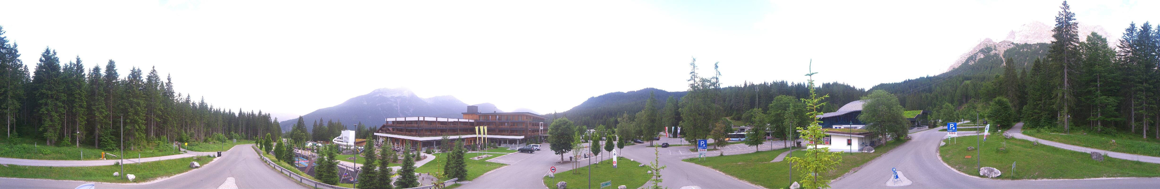Archiv Foto Webcam Tiroler Zugspitzbahn: Talstation in Ehrwald