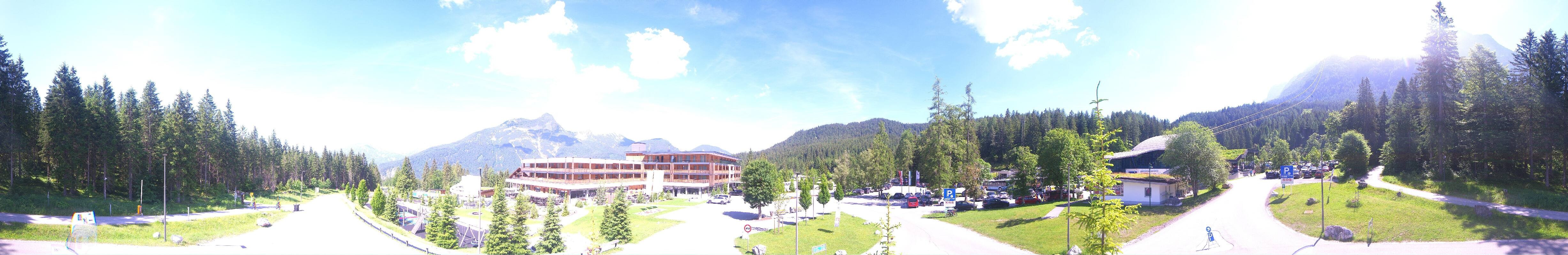 Archiv Foto Webcam Tiroler Zugspitzbahn: Talstation in Ehrwald