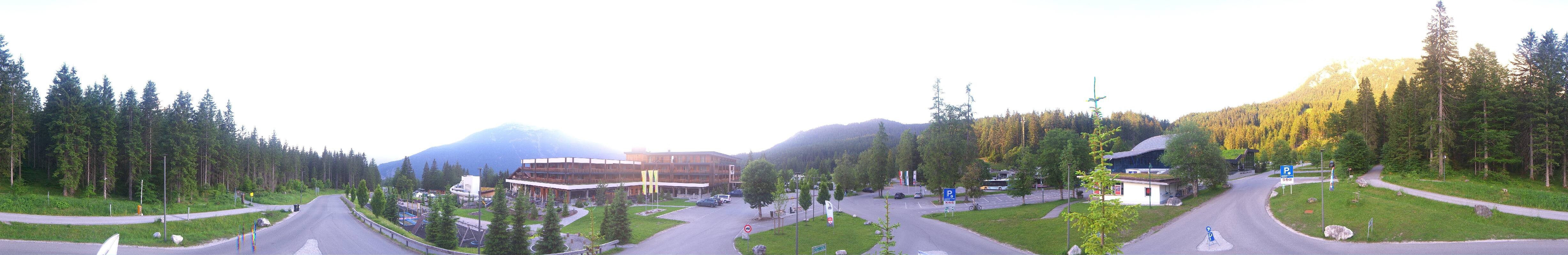 Archiv Foto Webcam Tiroler Zugspitzbahn: Talstation in Ehrwald