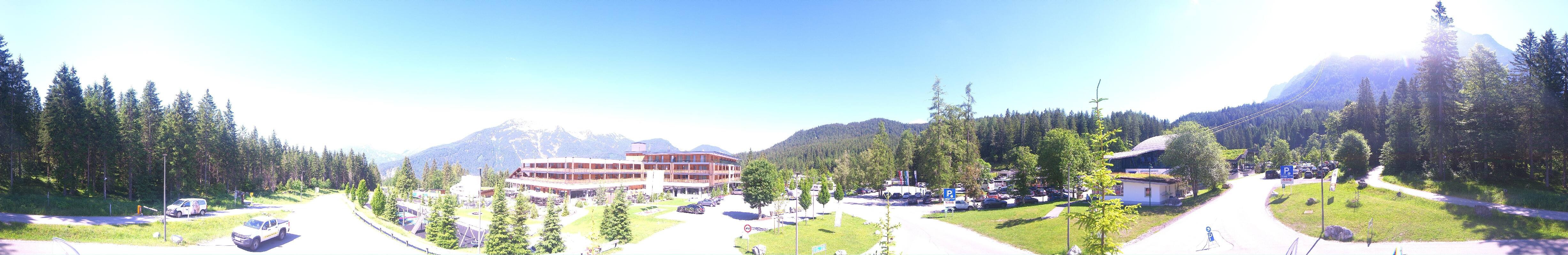 Archiv Foto Webcam Tiroler Zugspitzbahn: Talstation in Ehrwald