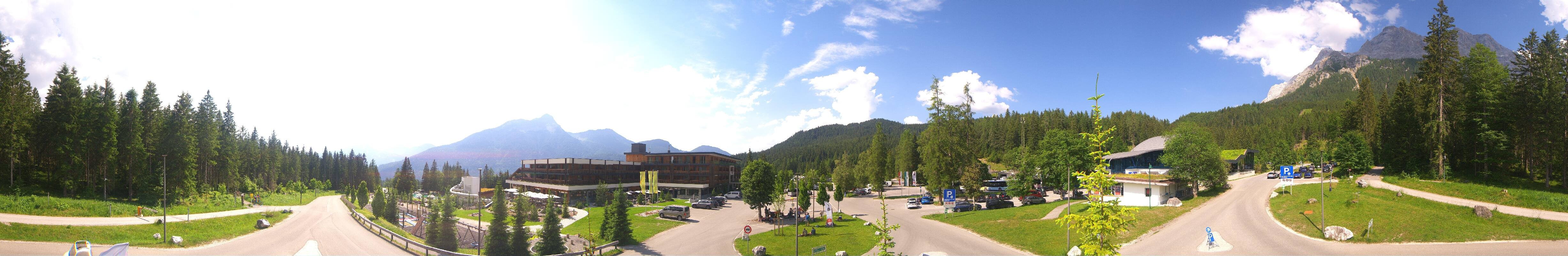 Archiv Foto Webcam Tiroler Zugspitzbahn: Talstation in Ehrwald