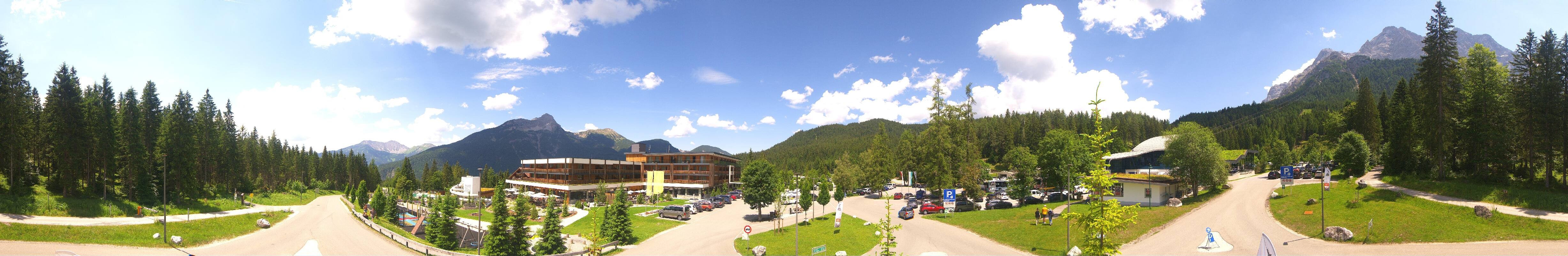 Archiv Foto Webcam Tiroler Zugspitzbahn: Talstation in Ehrwald