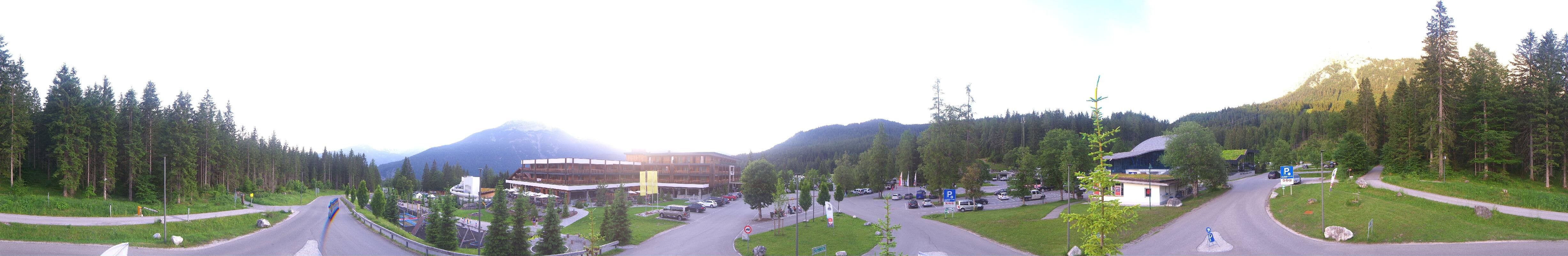 Archiv Foto Webcam Tiroler Zugspitzbahn: Talstation in Ehrwald