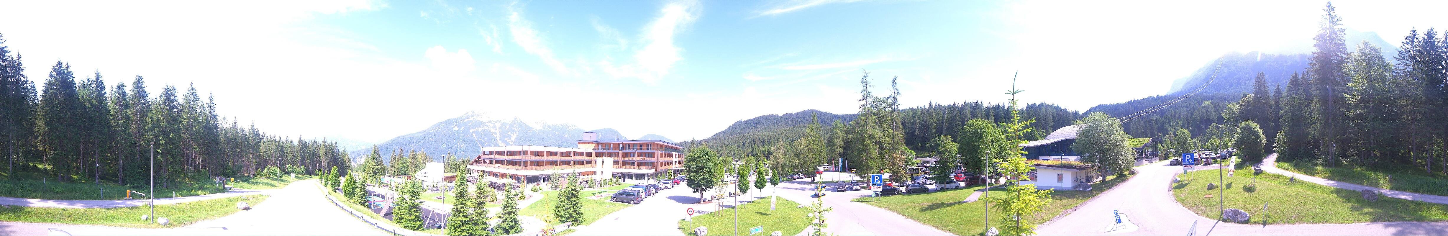 Archiv Foto Webcam Tiroler Zugspitzbahn: Talstation in Ehrwald