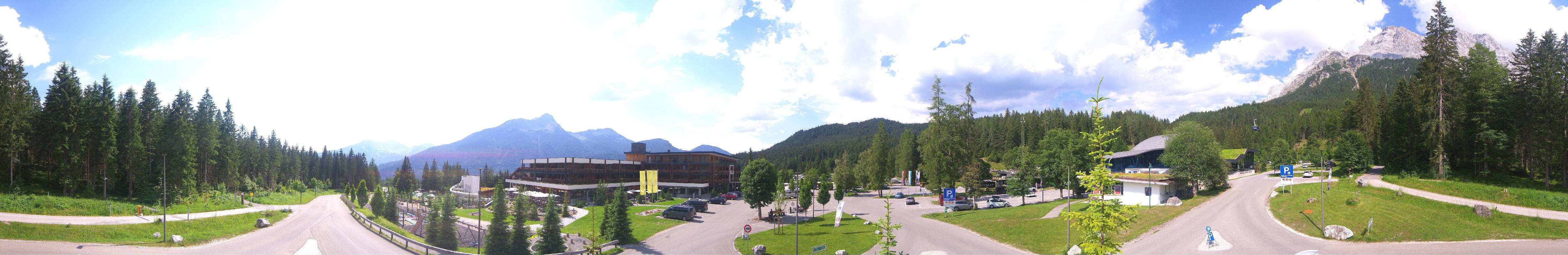 Archiv Foto Webcam Tiroler Zugspitzbahn: Talstation in Ehrwald
