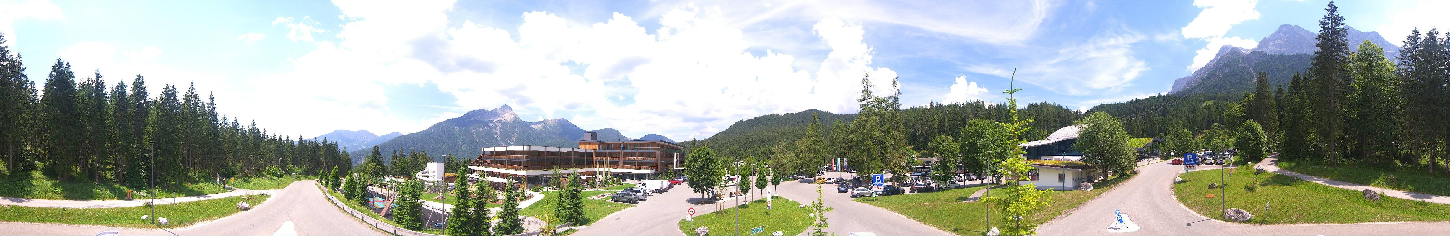 Archiv Foto Webcam Tiroler Zugspitzbahn: Talstation in Ehrwald
