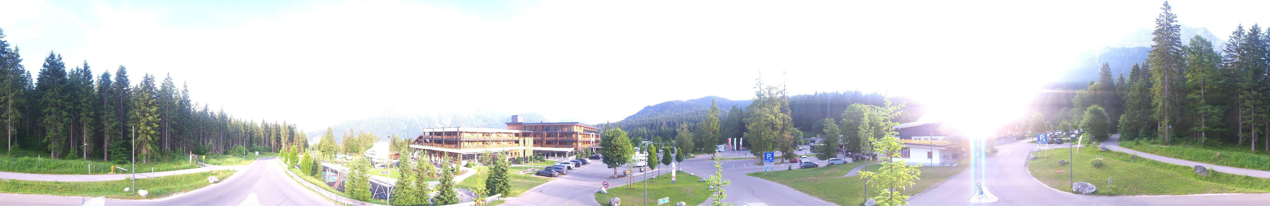 Archiv Foto Webcam Tiroler Zugspitzbahn: Talstation in Ehrwald