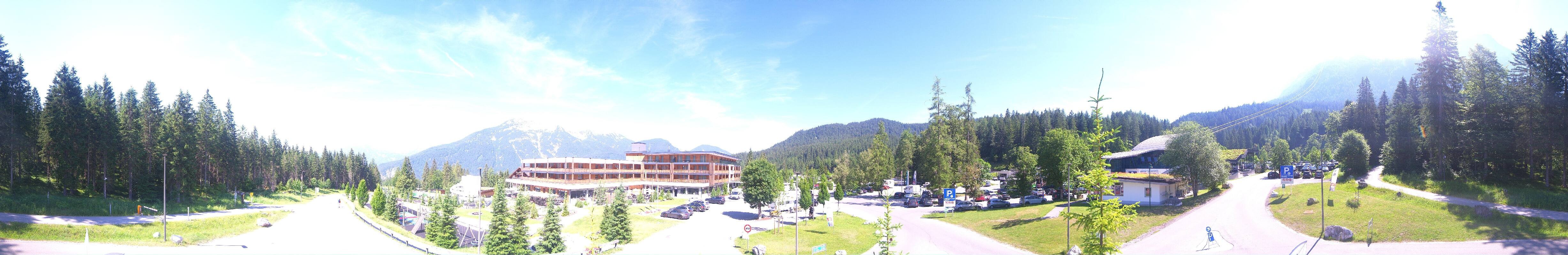 Archiv Foto Webcam Tiroler Zugspitzbahn: Talstation in Ehrwald