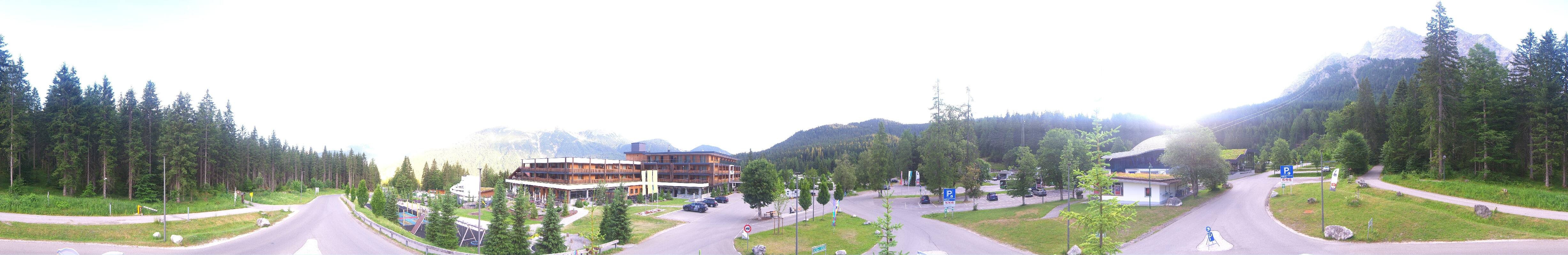 Archiv Foto Webcam Tiroler Zugspitzbahn: Talstation in Ehrwald