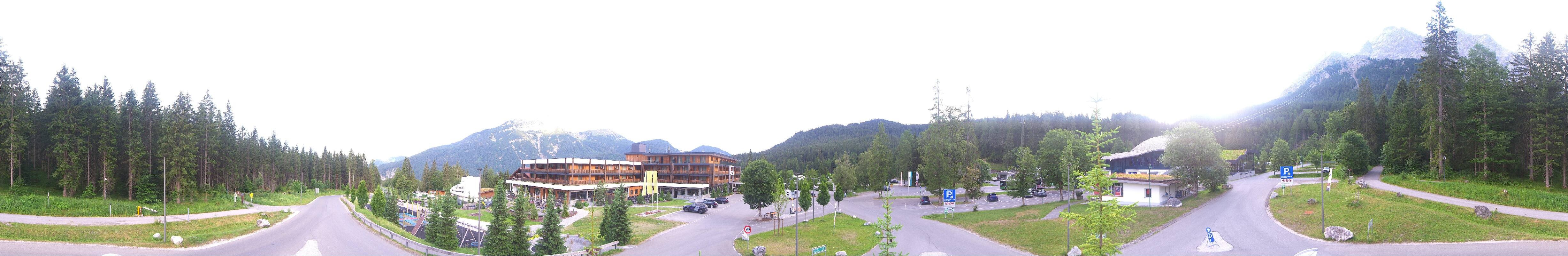 Archiv Foto Webcam Tiroler Zugspitzbahn: Talstation in Ehrwald