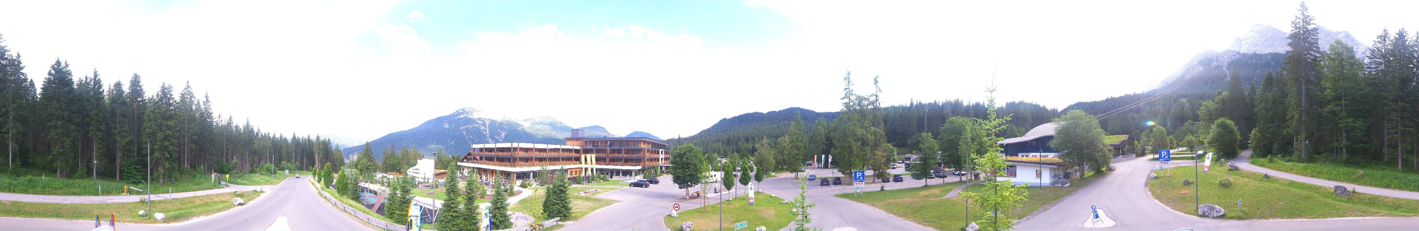 Archiv Foto Webcam Tiroler Zugspitzbahn: Talstation in Ehrwald