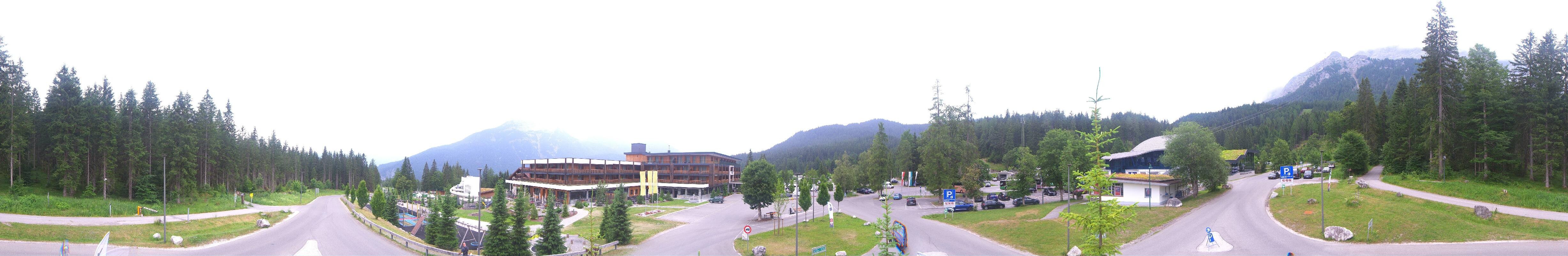 Archiv Foto Webcam Tiroler Zugspitzbahn: Talstation in Ehrwald