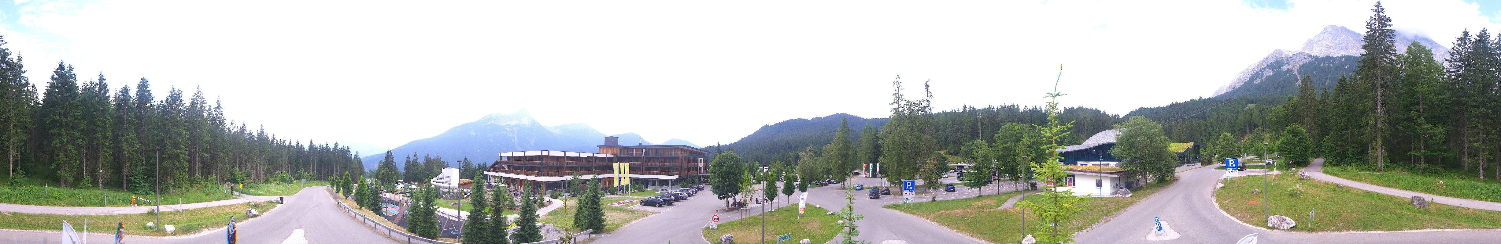 Archiv Foto Webcam Tiroler Zugspitzbahn: Talstation in Ehrwald