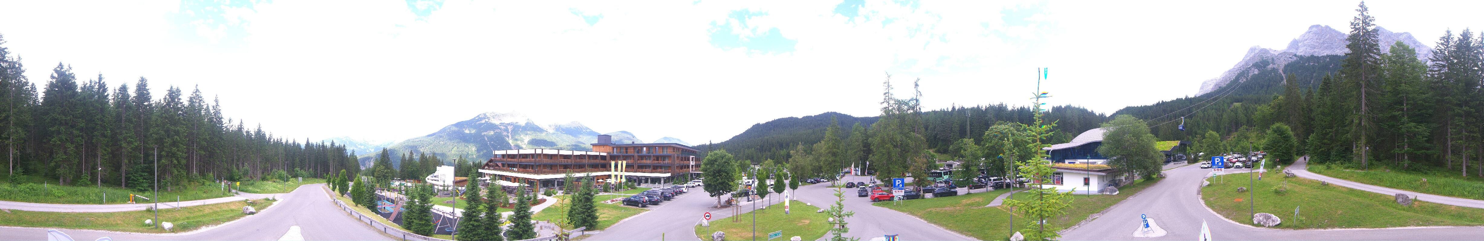 Archiv Foto Webcam Tiroler Zugspitzbahn: Talstation in Ehrwald