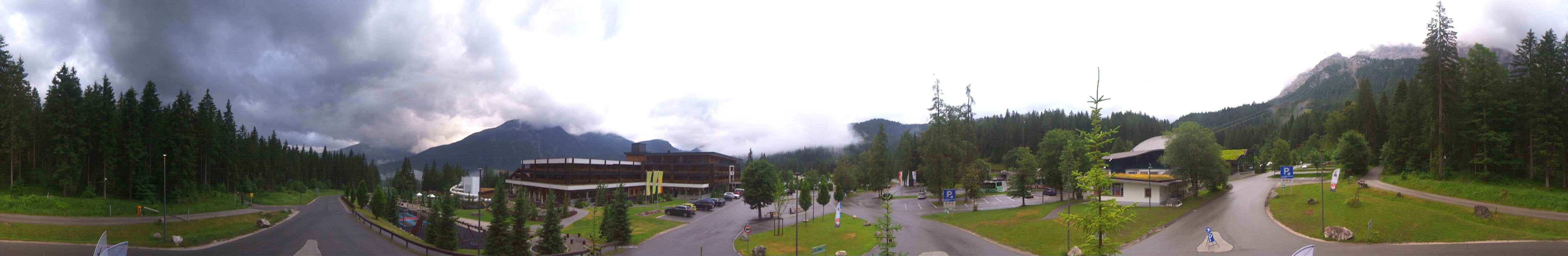 Archiv Foto Webcam Tiroler Zugspitzbahn: Talstation in Ehrwald