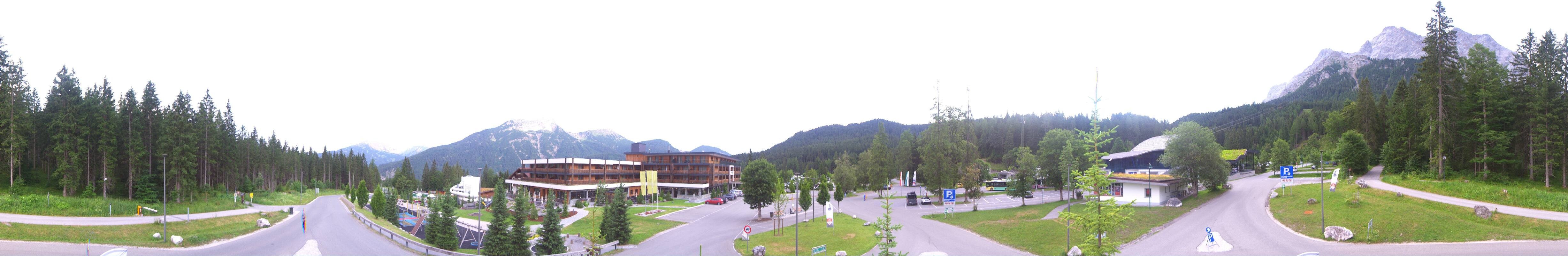 Archiv Foto Webcam Tiroler Zugspitzbahn: Talstation in Ehrwald