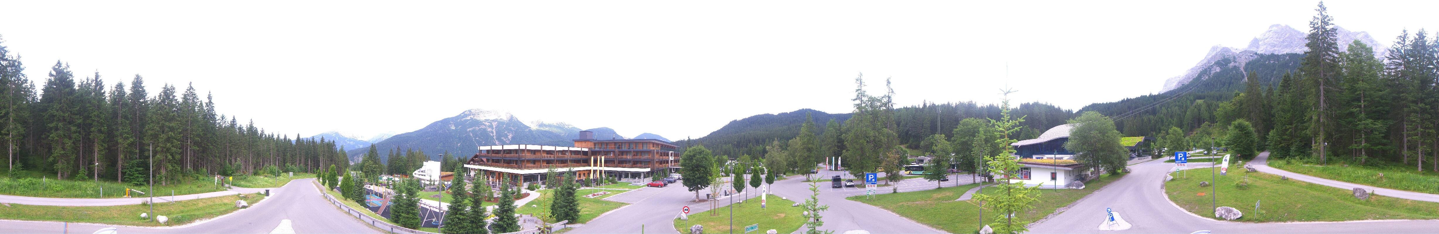 Archiv Foto Webcam Tiroler Zugspitzbahn: Talstation in Ehrwald