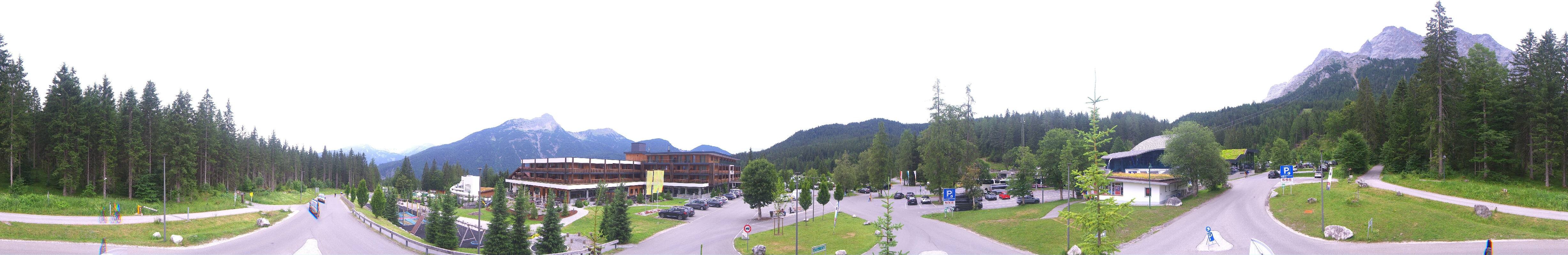 Archiv Foto Webcam Tiroler Zugspitzbahn: Talstation in Ehrwald