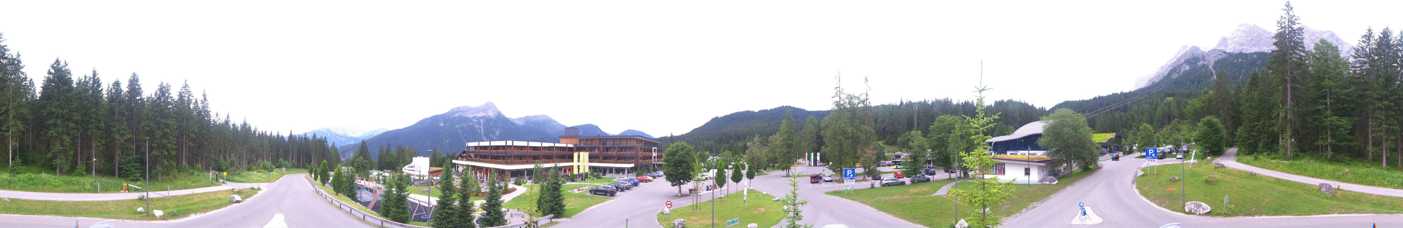 Archiv Foto Webcam Tiroler Zugspitzbahn: Talstation in Ehrwald