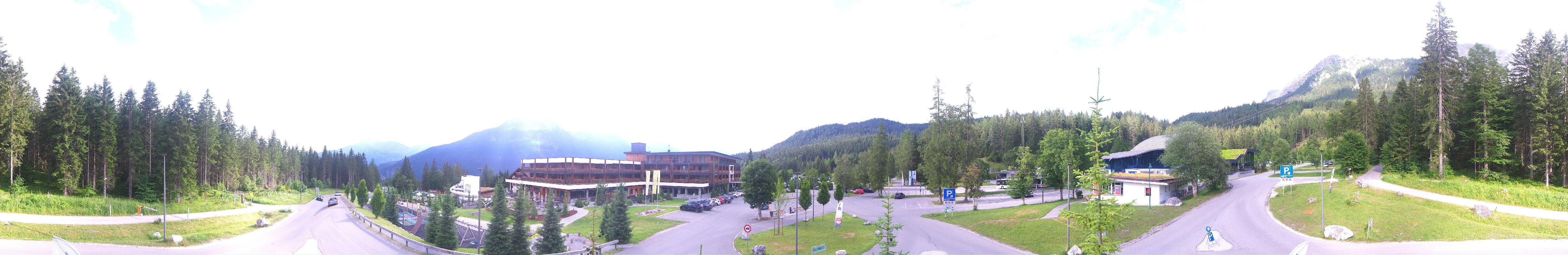 Archiv Foto Webcam Tiroler Zugspitzbahn: Talstation in Ehrwald