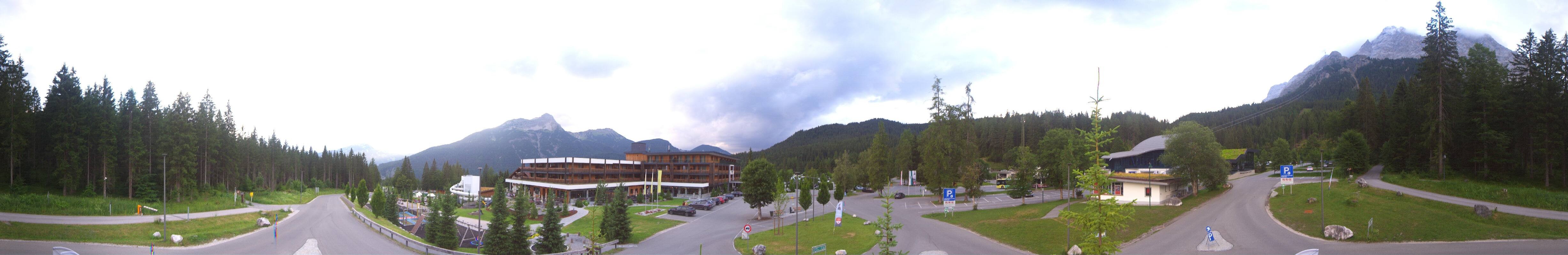 Archiv Foto Webcam Tiroler Zugspitzbahn: Talstation in Ehrwald