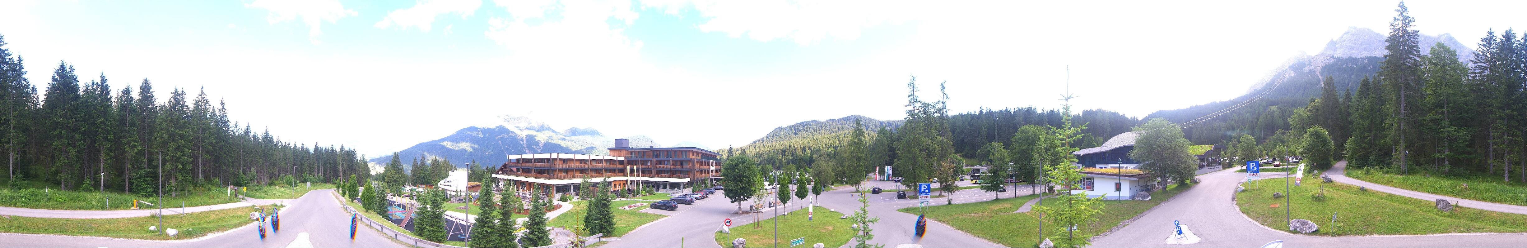 Archiv Foto Webcam Tiroler Zugspitzbahn: Talstation in Ehrwald