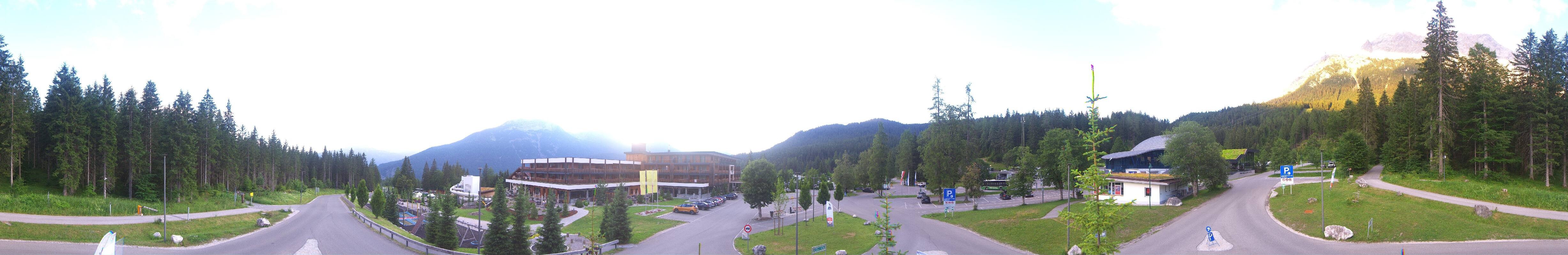 Archiv Foto Webcam Tiroler Zugspitzbahn: Talstation in Ehrwald