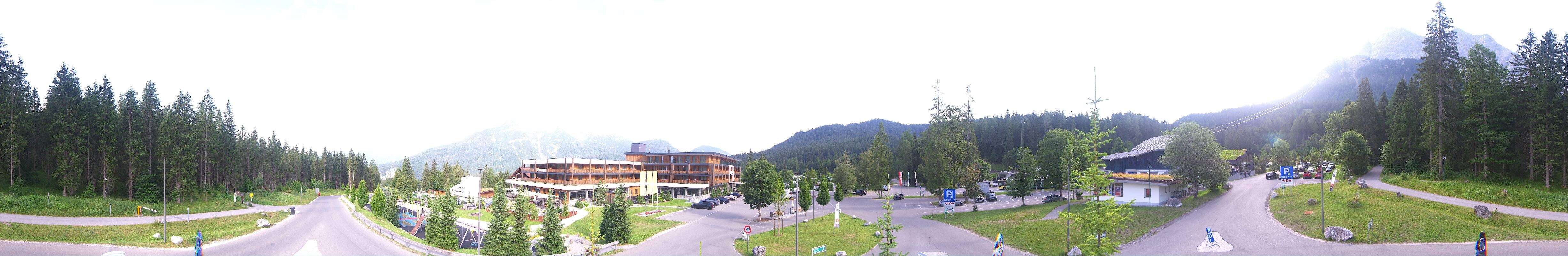 Archiv Foto Webcam Tiroler Zugspitzbahn: Talstation in Ehrwald