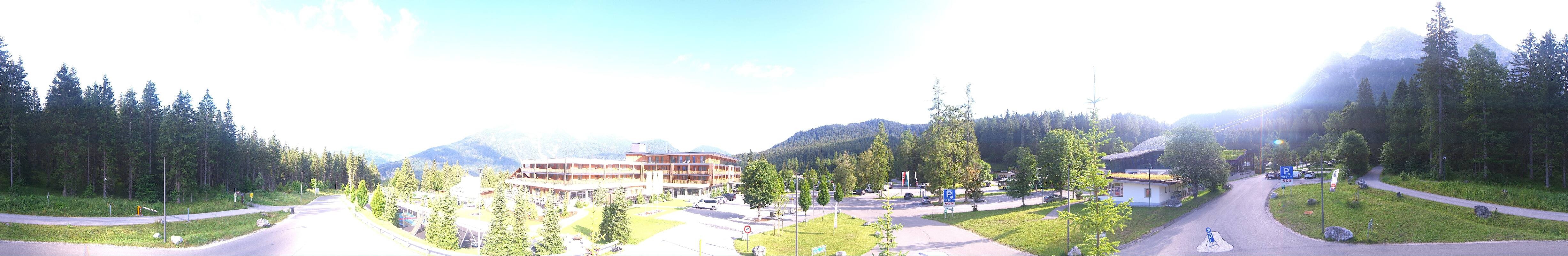 Archiv Foto Webcam Tiroler Zugspitzbahn: Talstation in Ehrwald