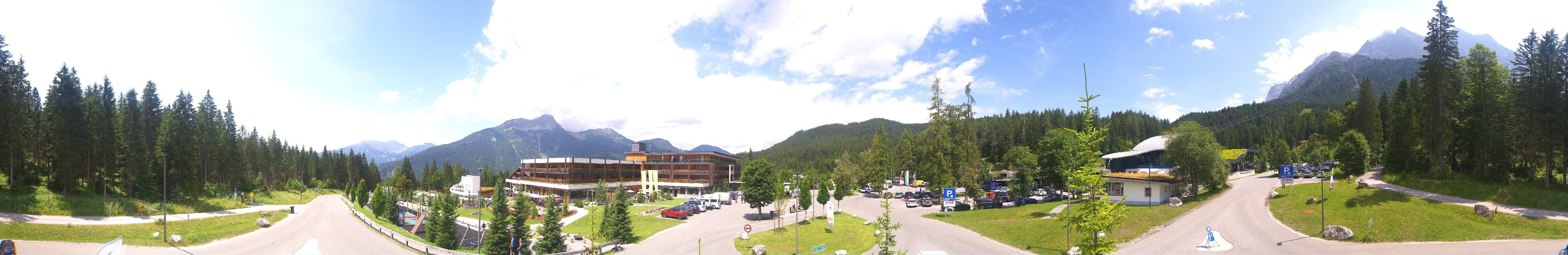 Archiv Foto Webcam Tiroler Zugspitzbahn: Talstation in Ehrwald