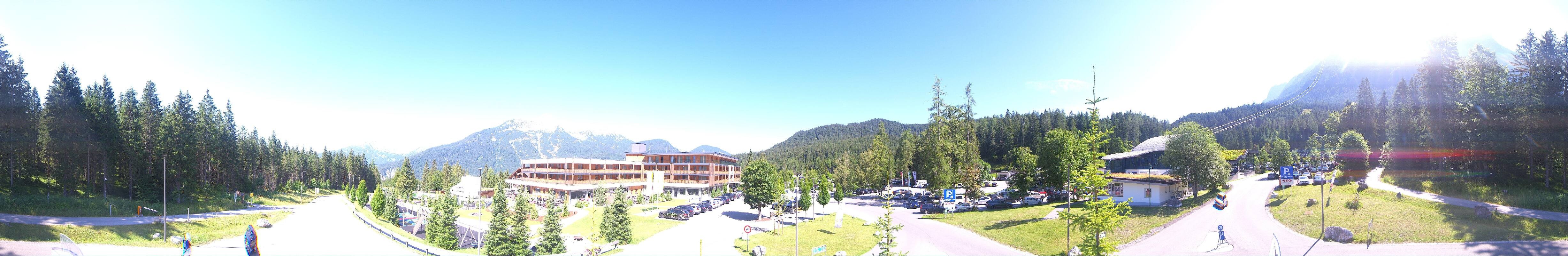 Archiv Foto Webcam Tiroler Zugspitzbahn: Talstation in Ehrwald
