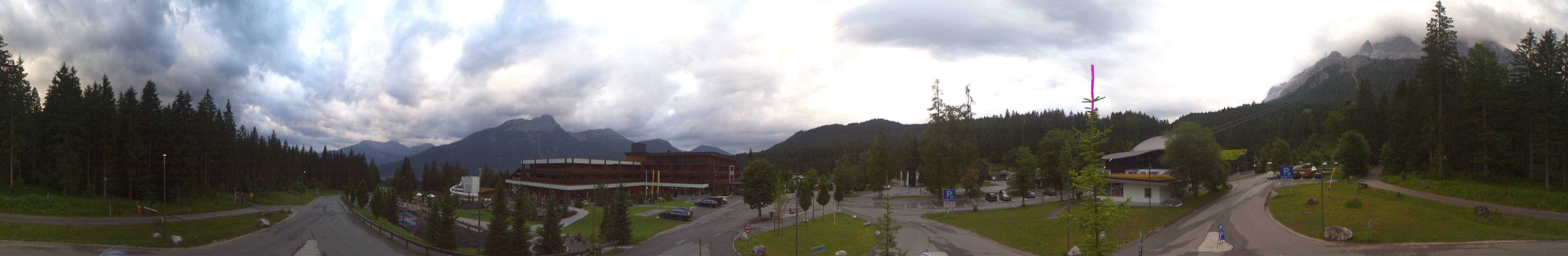 Archiv Foto Webcam Tiroler Zugspitzbahn: Talstation in Ehrwald