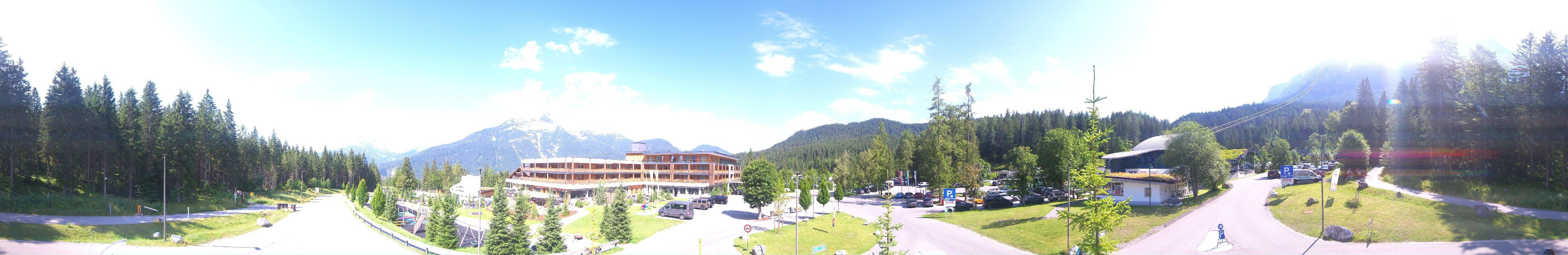 Archiv Foto Webcam Tiroler Zugspitzbahn: Talstation in Ehrwald