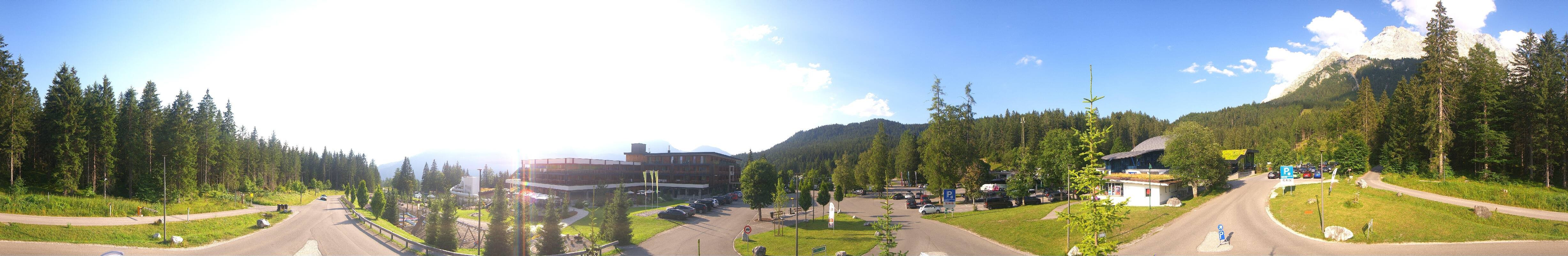 Archiv Foto Webcam Tiroler Zugspitzbahn: Talstation in Ehrwald
