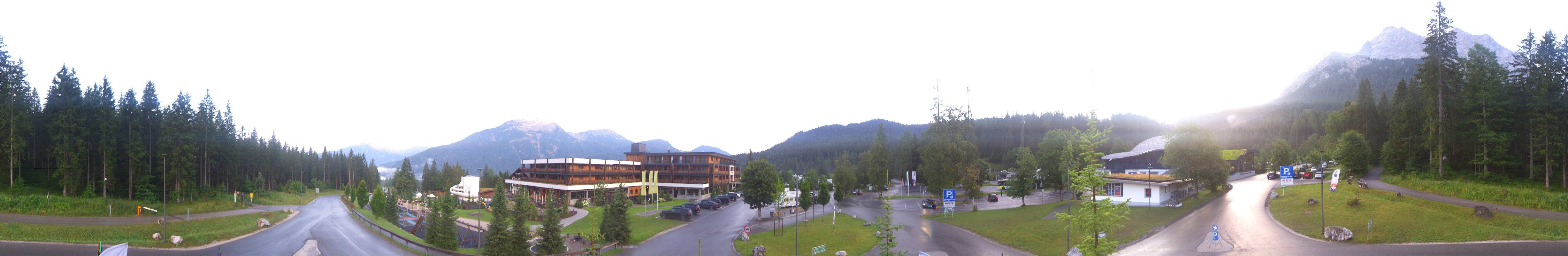 Archiv Foto Webcam Tiroler Zugspitzbahn: Talstation in Ehrwald