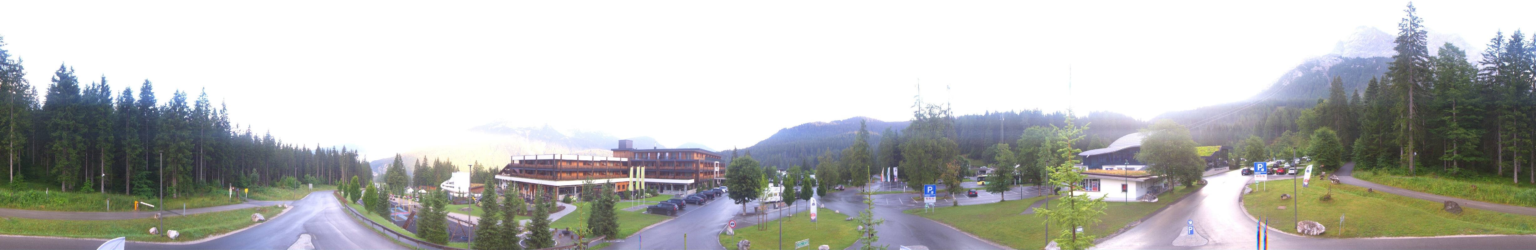 Archiv Foto Webcam Tiroler Zugspitzbahn: Talstation in Ehrwald