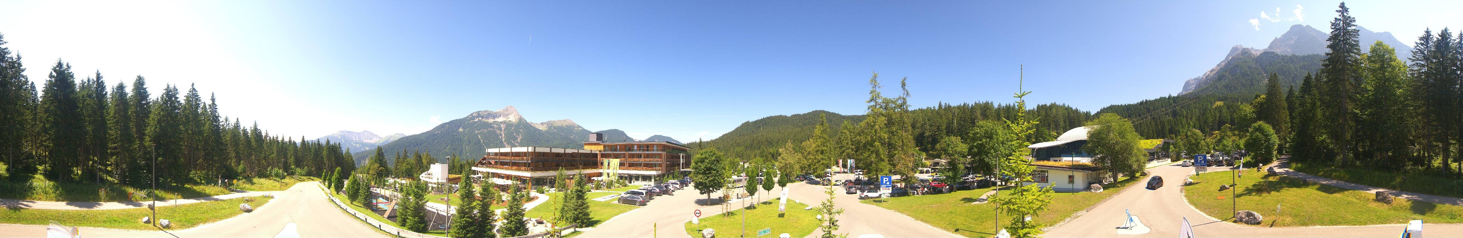 Archiv Foto Webcam Tiroler Zugspitzbahn: Talstation in Ehrwald