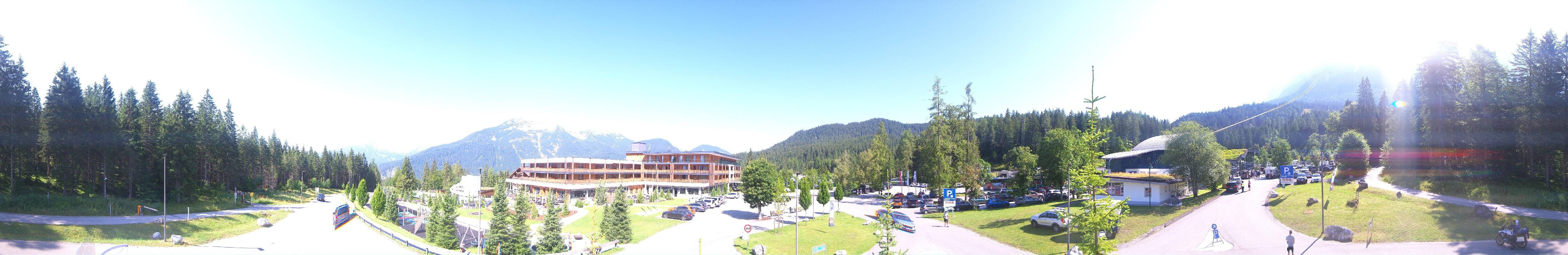 Archiv Foto Webcam Tiroler Zugspitzbahn: Talstation in Ehrwald
