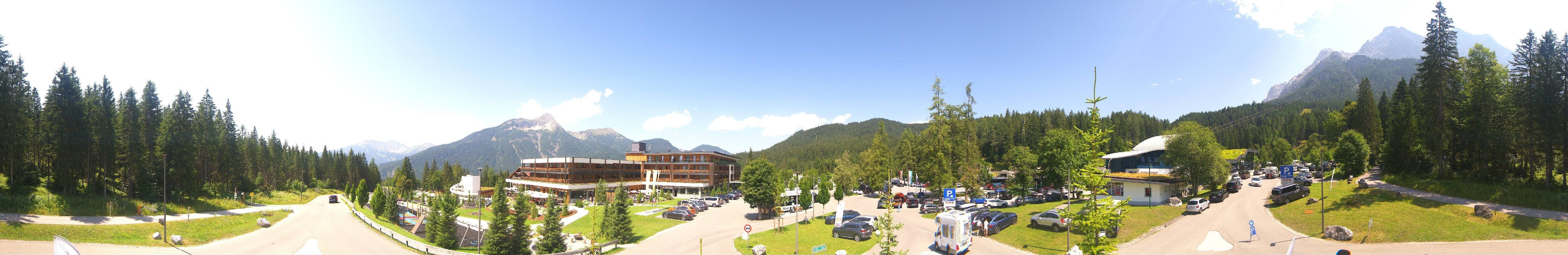 Archiv Foto Webcam Tiroler Zugspitzbahn: Talstation in Ehrwald