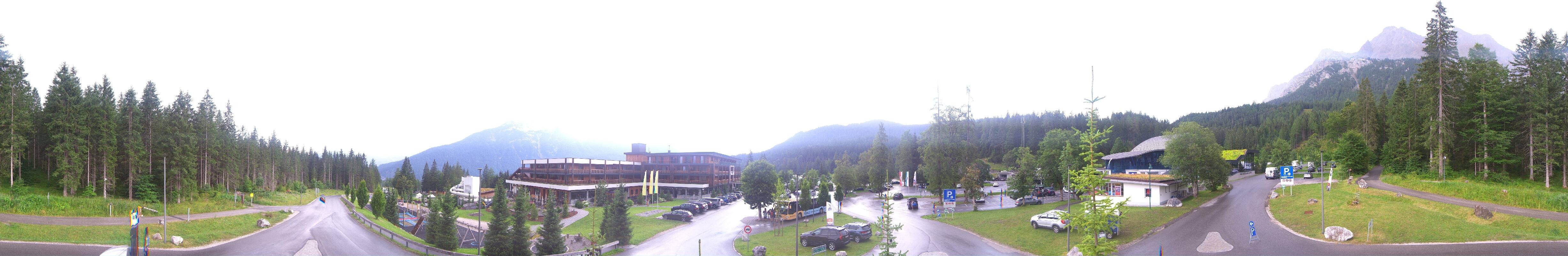 Archiv Foto Webcam Tiroler Zugspitzbahn: Talstation in Ehrwald