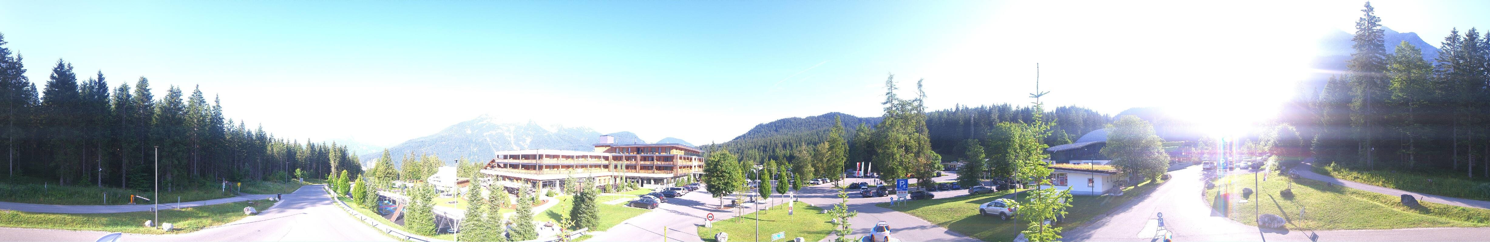 Archiv Foto Webcam Tiroler Zugspitzbahn: Talstation in Ehrwald