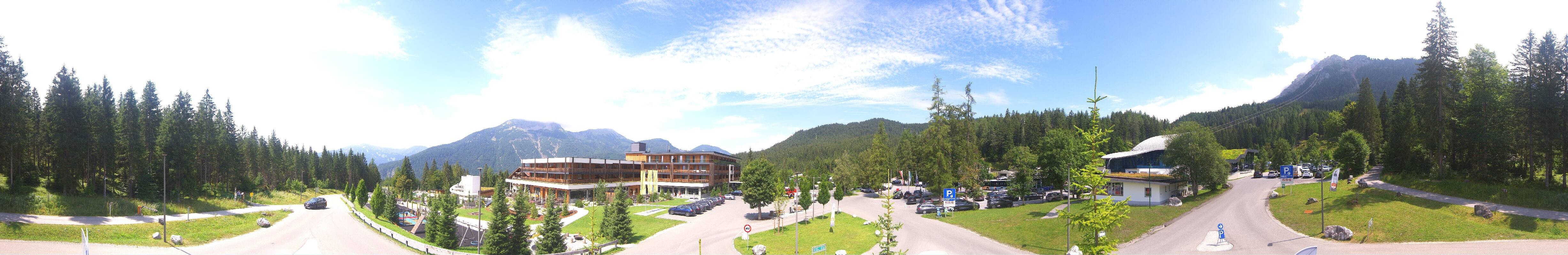 Archiv Foto Webcam Tiroler Zugspitzbahn: Talstation in Ehrwald
