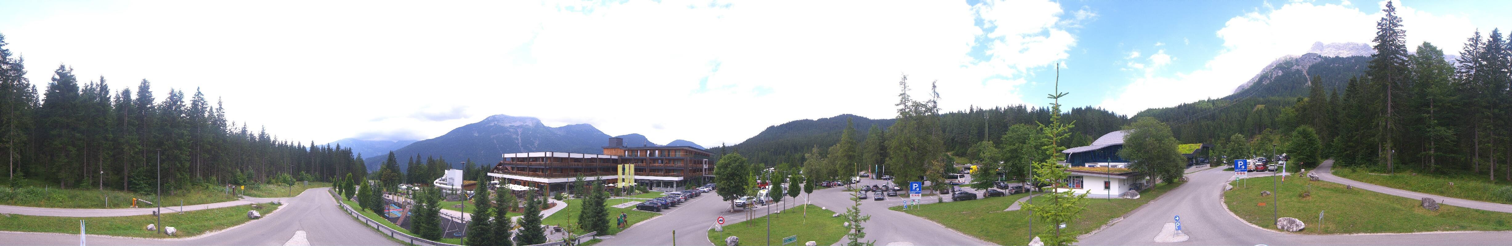 Archiv Foto Webcam Tiroler Zugspitzbahn: Talstation in Ehrwald